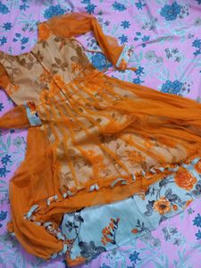 Embroidered Kurta Set with Jacket