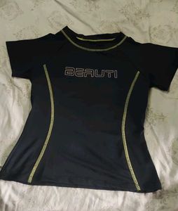 Black Active Top