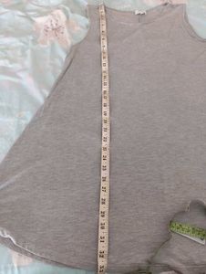Grey Sleeveless Casual Top