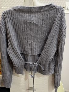 Grey V-Neck Cropped Ribbed Sweater