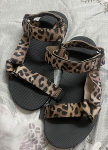 Victoria's Secret *PINK* Strappy Sandals