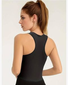 Black Racerback Active Tank Top 🖤
