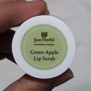 Just herbs Green Apple Lip Scrub