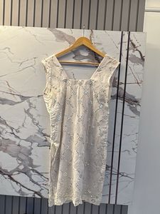 Elegant Embroidered Kurti