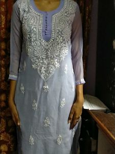 Elegant Lucknowi Chikankari Kurta