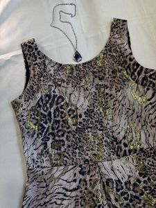 Unique Leopard Print Sleeveless Top