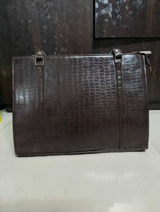 Classic Crocodile Texture Handbag