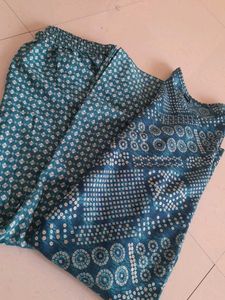 like New  Teal Bandhani Print Kurta Set  Offer