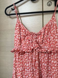 Floral Print Spaghetti Strap midi Dress