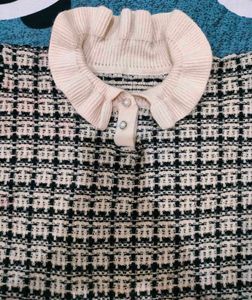 Chic Checkered Knit Mini Dress