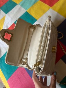 Chic Quilted Cream Crossbody Bag