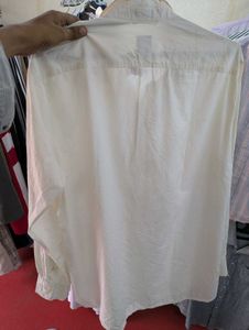 GAP Men's Classic White Shirt