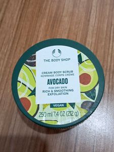 The Body Shop Avocado Scrub