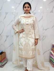 Elegant Embroidered Kurta Set 3pc xl