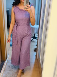 Chic Lavender Lace Jumpsuit