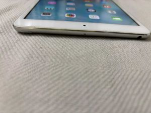 Apple iPad Mini Silver