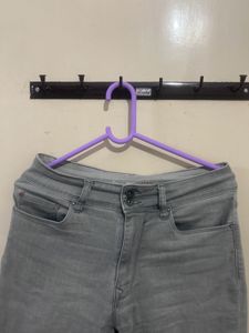 Gray High-Waisted Women Jeans Size 30