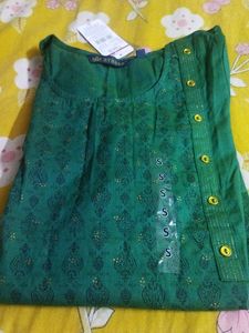 Avaasa Kurti