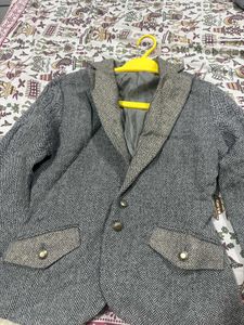 Stylish Gray Blazer