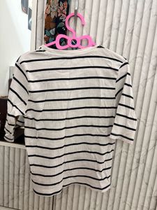 Striped 3/4 Sleeve Top
