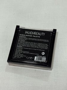Highlighter Palette