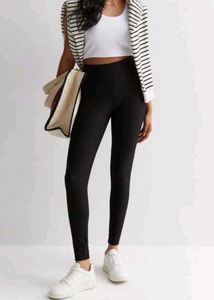 Black High-Waisted pant
