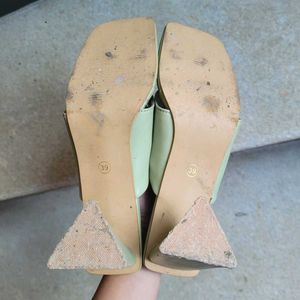 Chic Square Toe Heeled Sandals