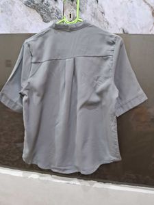 Elegant Grey Short Sleeve Top