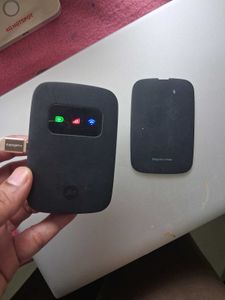 JioFi Portable WiFi Hotspot