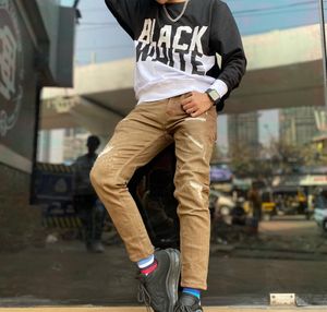 Black &amp; White Sweatshirt