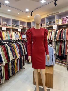 Chic Red Puff Sleeve Dress