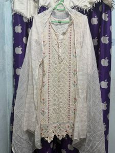 Elegant Embroidered Kurta Set with Dupatta