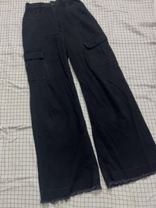 Black Wide Leg Cargo Jeans