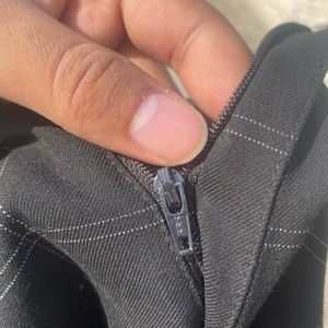 H&amp;M Men's Plaid Trousers