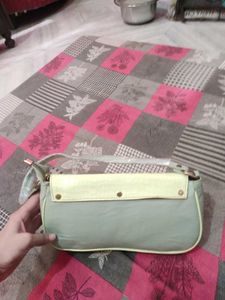 Stylish Pastel Shoulder Bag