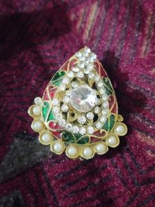 Vintage saree Pin