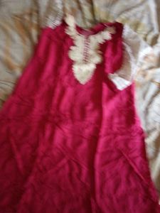 Stylish Pink Kurta with White Lace