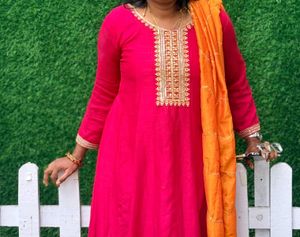 Elegant Pink Kurta with Orange Dupatta