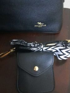 Chic Black Crossbody Bag with Detachable Pouch