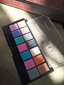 Lakme Eyeshadow Palette