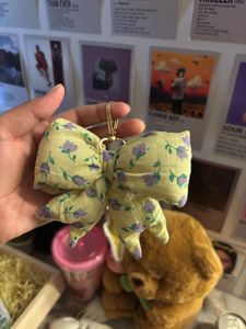 bow keychain charm for your bag