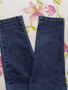Classic Dark Wash Skinny Jeans