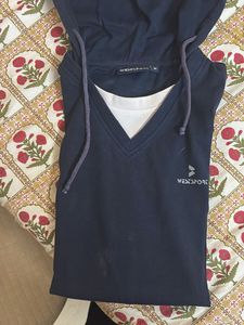 sleeveless sporty westsports tshirt