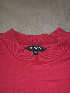 Maroon "Prague" Graphic Sweatshirt