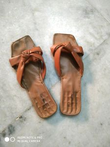 Knot Flats