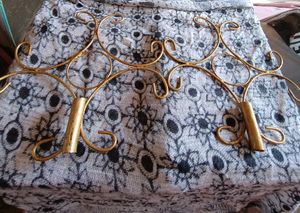 Vintage Gold Metal Flower Hangings (1pair)