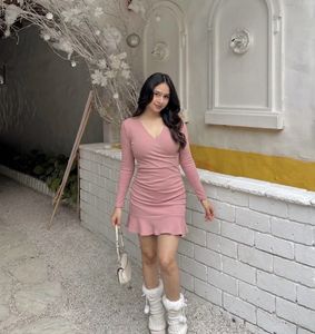 Chic Pink Ribbed Wrap Dress