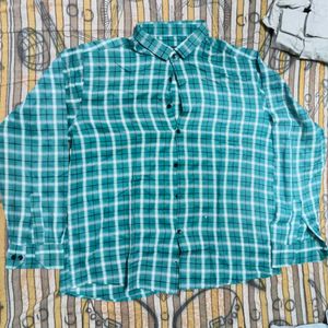 Men's Teal Plaid Long Sleeve Shirt