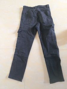 Black Cargo Jeans🖤