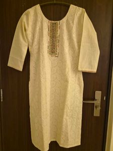 Cream Embroidered Kurta Set L size